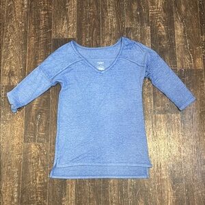 Arizona Blue 3/4 Sleeve Slub V-Neck Tee - Small